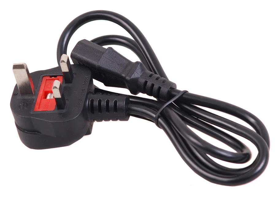 Cable de alimentación conector con enchufe británico 3M GB Maclean MCTV-807 - Image 3